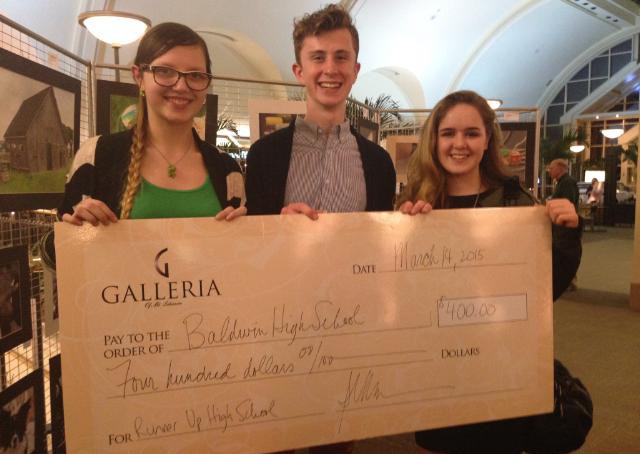 Art students take second place at Galleria show