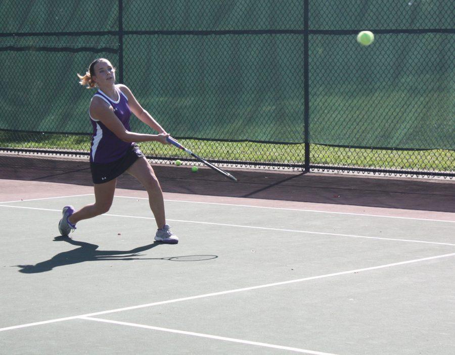 Freshman leads tennis to playoffs