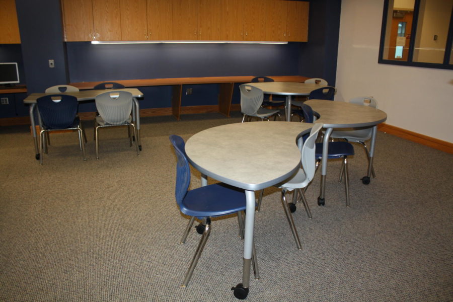 Teachers can rent out the Think Tank room for their classes. 