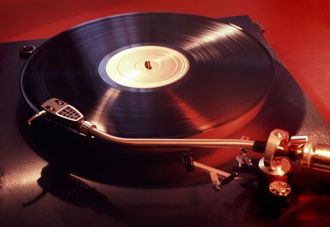 Vinyl music has had a resurgence in recent years,  challenging the dominant status of digital music.