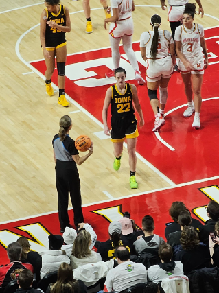 Maryland and Iowa faces off in NCAA womens basketball matchup 