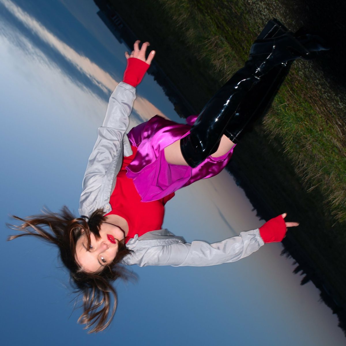 Sophia Kennedy is an indie and electro pop singer and songwriter. Photo Via Bandcamp. 