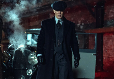 Peaky Blinders: Immortal Man has a good style, but falls to inconsistency. Photo via Netflix. 