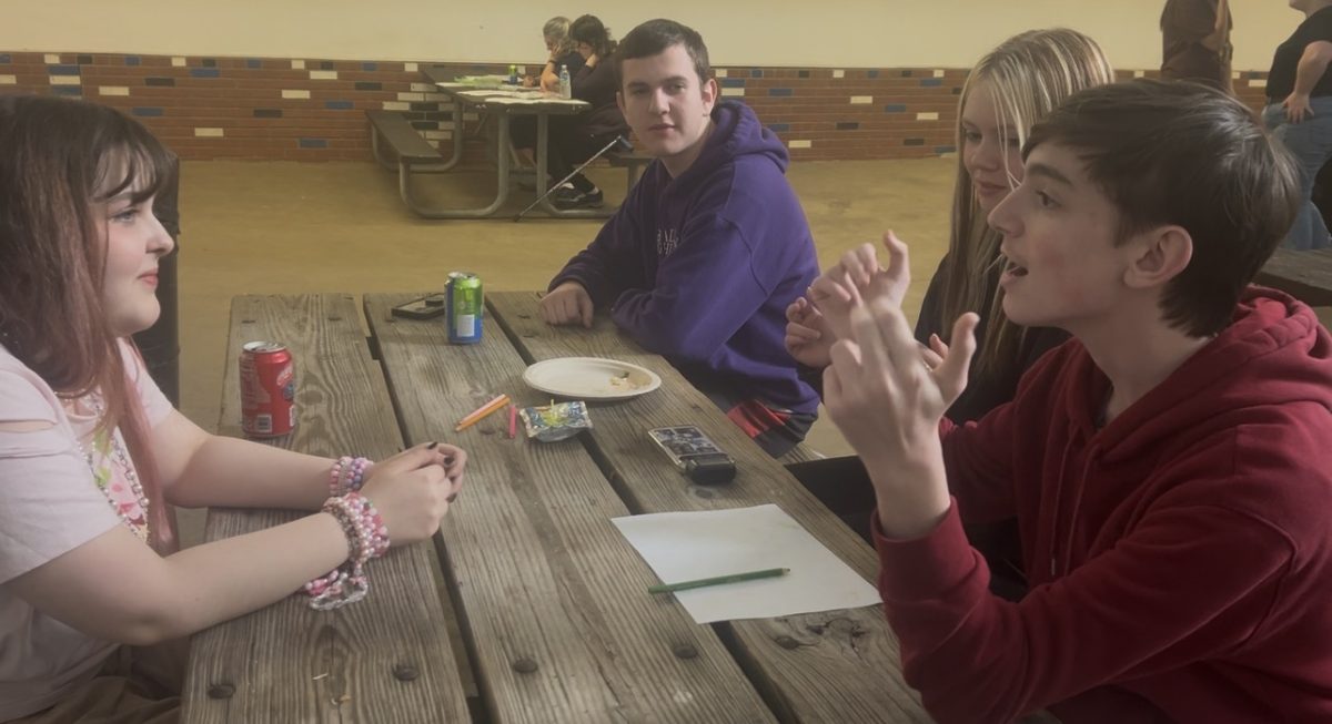 The ASL Club hosted its third annual silent dinner last week.
